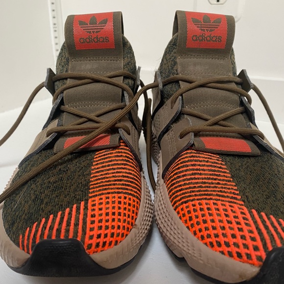 Adidas Shoes - Picture 3 of 4